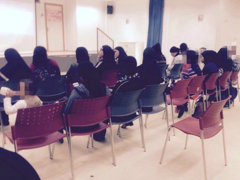 The lecture on domestic violence fore a group of an Afterschool Centers’ mothers
